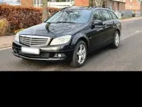 Second-hand Mercedes C220 170 CP (125 kW) 2010 Negru Berlinǎ