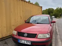 Second-hand VW Passat 101 CP (74 kW) 1997 Roșu Berlinǎ