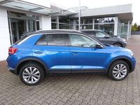 Gebraucht VW T-Roc Style 150 PS (110 kW) 2021 Ravennablau metallic SUV