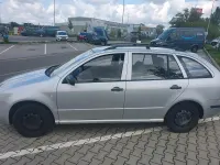 Usata Skoda Fabia 75 CV (55 kW) 2003 Argento Station wagon