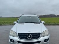 Gebraucht Mercedes ML280 190 PS (139 kW) 2006 Silber SUV