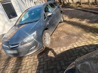 Gebraucht Opel Astra 110 PS (80 kW) 2015 Grau Kombi