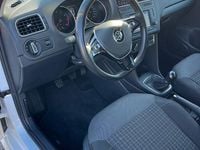 Gebraucht VW Polo R-line 60 PS (44 kW) 2017 Weiß Kleinwagen