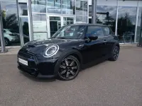 Gebraucht Mini Cooper S Classic 178 PS (130 kW) 2022 Midnight black ii Kleinwagen