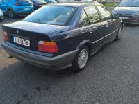 Brugt BMW 316 102 HK (75 kW) 1996 Blå Sedan
