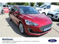Gebraucht Ford Focus Vignale 120 PS (88 kW) 2018 Rot Kombi