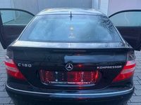 Gebraucht Mercedes C180 143 PS (105 kW) 2005 Schwarz Coupé