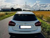 Gebraucht Mercedes GLA220 StreetStyle 177 PS (130 kW) 2017 SUV
