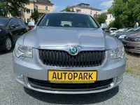 Używany Skoda Superb 160 KM (117 kW) 2008 Srebrny Sedan/Limuzyna