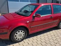 Używany VW Golf IV 75 KM (55 kW) 2000 Czerwony Sedan/Limuzyna