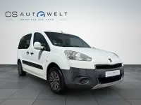 Gebraucht Peugeot Partner Allure 98 PS (72 kW) 2014 Lack weiss banquise/deckende l Van / Kleinbus