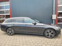 Gebraucht Mercedes E220 Avantgarde 200 PS (147 kW) 2023 Grau Limousine