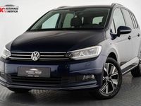 Gebraucht VW Touran Highline 150 PS (110 kW) 2020 Atlantik blue metallic Van / Kleinbus
