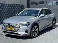 Gebraucht Audi e-tron 266 kW (362 PS) 2019 Grau SUV