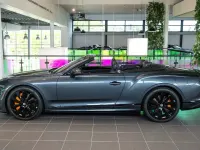 Gebraucht Bentley Continental 519 PS (381 kW) 2026 Grau Cabrio