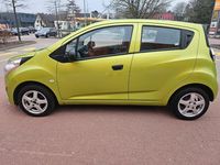 Gebraucht Chevrolet Spark 68 PS (50 kW) 2013 Grün Kleinwagen