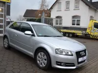 Gebraucht Audi A3 Attraction 105 PS (77 kW) 2012 Silber Kleinwagen