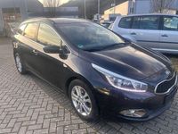 Gebraucht Kia Ceed Sportswagon FIFA World Cup Edition 128 PS (94 kW) 2014 Schwarz Kombi