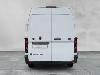Gebraucht Renault Master 130 PS (95 kW) 2025 Weiß Van / Kleinbus