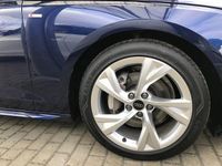 Gebraucht Audi A4 S-Line 204 PS (150 kW) 2023 Blau Limousine