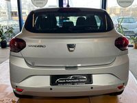 Gebraucht Dacia Sandero Comfort 67 PS (49 kW) 2021 Grau Limousine