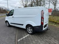 Gebraucht Ford Transit 105 PS (77 kW) 2016 Weiß Limousine
