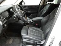 Gebraucht BMW X3 Performance 286 PS (210 kW) 2022 Alpinweiß SUV