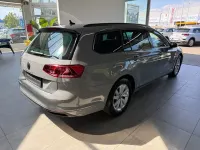 Używany VW Passat 122 KM (89 kW) 2023 Szary Kombi