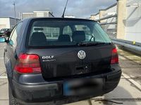 Gebraucht VW Golf IV 75 PS (55 kW) 2001 Schwarz Kleinwagen