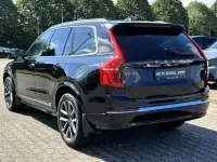 Używany Volvo XC90 Ultimate 235 KM (172 kW) 2022 Czarny SUV