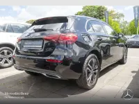 Gebraucht Mercedes A250 Progressive 163 PS (119 kW) 2025 Schwarz Limousine