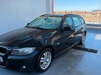 Gebraucht BMW 320 184 PS (135 kW) 2010 Schwarz Kombi
