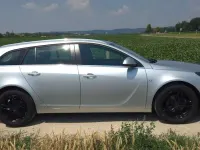 Gebraucht Opel Insignia Edition 140 PS (102 kW) 2017 Silber Kombi