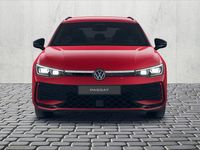 Gebraucht VW Passat Style 193 PS (141 kW) 2025 Chilirot metallic Kombi