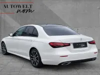 Second-hand Mercedes E200 Night 197 CP (144 kW) 2023 Alb Berlinǎ