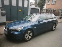 Gebraucht BMW 525 170 PS (125 kW) 2007 Blau Kombi
