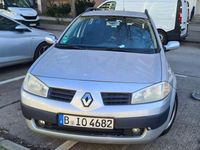 Gebraucht Renault Mégane II Avantage 113 PS (83 kW) 2005 Grau Limousine