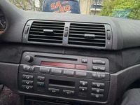 Gebraucht BMW 318 143 PS (105 kW) 2004 Silber Limousine