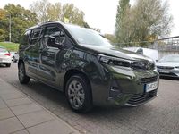 Gebraucht Opel Combo Life 102 PS (75 kW) 2025 Sirkka grün Van / Kleinbus