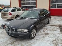 Gebraucht BMW 323 170 PS (125 kW) 1998 Schwarz Limousine
