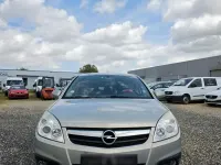 Gebraucht Opel Signum 101 PS (74 kW) 2007 Beige Kleinwagen