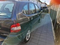 Gebraucht Renault Clio 107 PS (78 kW) 2002 Grau Van / Kleinbus
