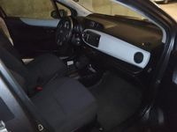 Gebraucht Toyota Yaris Multidrive S 75 PS (55 kW) 2013 Grau Limousine