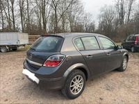 Gebraucht Opel Astra 90 PS (66 kW) 2009 Grau Limousine