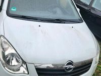 Gebraucht Opel Agila 85 PS (62 kW) 2009 Weiß Kleinwagen