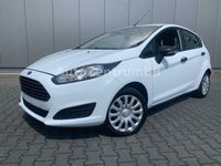 Gebraucht Ford Fiesta 105 PS (77 kW) 2017 Weiß Kleinwagen