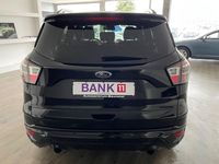 Gebraucht Ford Kuga ST-Line 182 PS (133 kW) 2017 Schwarz SUV