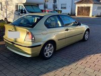 Gebraucht BMW 316 116 PS (85 kW) 2002 Gelb Limousine