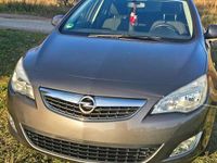 Gebraucht Opel Astra Design Edition 87 PS (63 kW) 2011 Grau Limousine