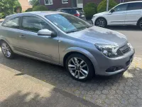 Gebraucht Opel Astra 105 PS (77 kW) 2006 Grau Coupé